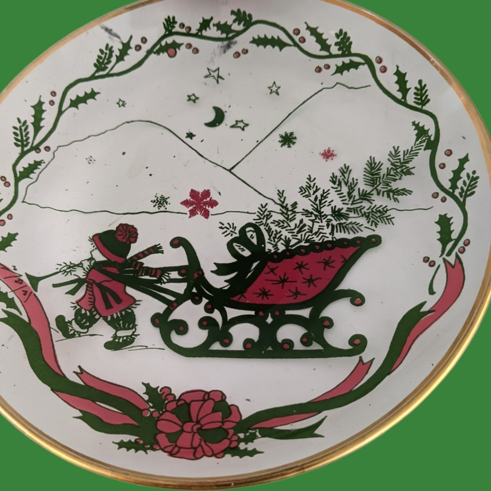 Vintage Fisher Christmas 16cm clear Glass plates. Set of 4